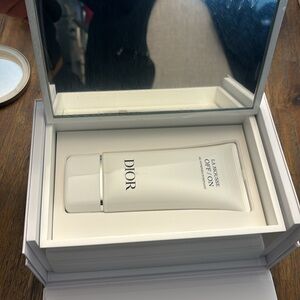 Exclusive Dior Platinum Gift